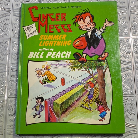 Other - Ginger Meggs Summer Lightning Book by Bill Peach Young Australia Series 1982